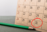 Image of calendar with the date 31 circled to represent deadline of FDA Advancing RWE Program